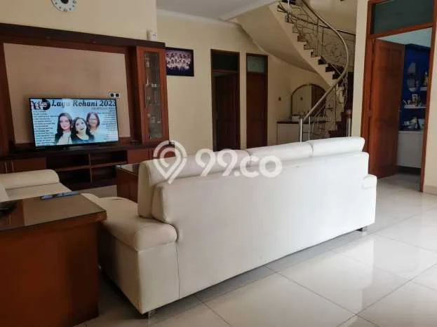 Rumah Asri , Area Sejuk - LT 251m2m² Rumah Asri , Area Sejuk - LT 251m2m²