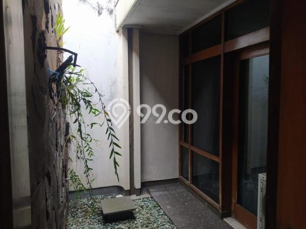 INVESTASI TEPAT! Rumah di Riau, LT 405m² Bangunan 215m² INVESTASI TEPAT! Rumah di Riau, LT 405m² Bangunan 215m²