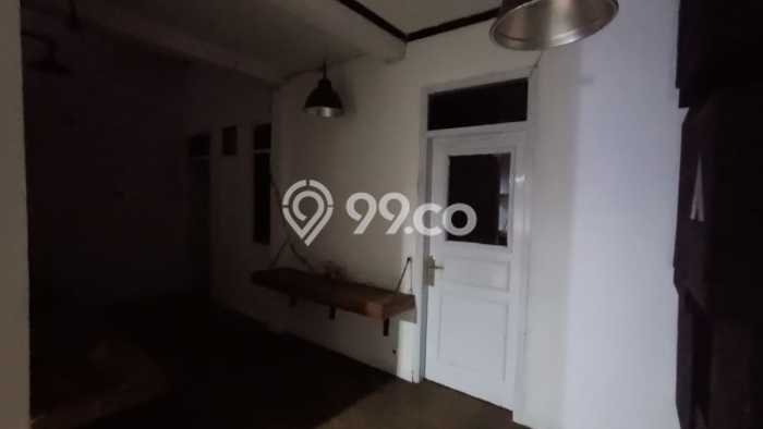 Ruko di , Luas 461m2m², Jalan Utama, Area Strategis Ruko di , Luas 461m2m², Jalan Utama, Area Strategis