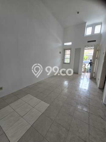 HARGA SPESIAL! Rumah Modern di , Bandung, LT 108m2m² Bangunan 80m2m² Bisa Nego! HARGA SPESIAL! Rumah Modern di , Bandung, LT 108m2m² Bangunan 80m2m² Bisa Nego!