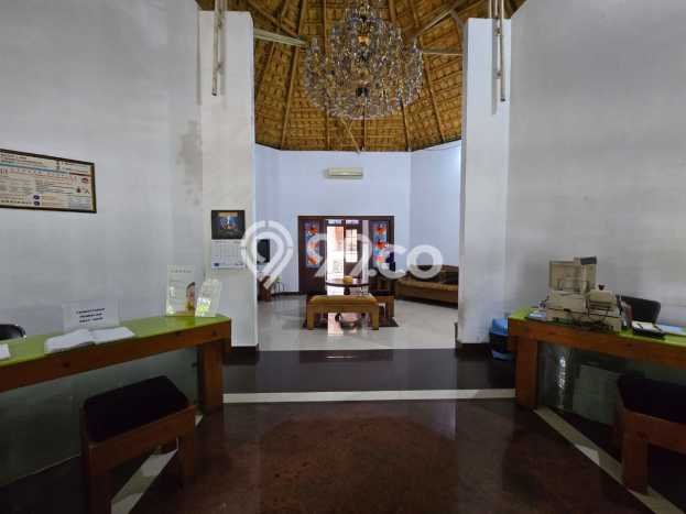 Rumah LT 907m² di Pusat Kota Riau, Bandung - Lokasi Strategis Rumah LT 907m² di Pusat Kota Riau, Bandung - Lokasi Strategis