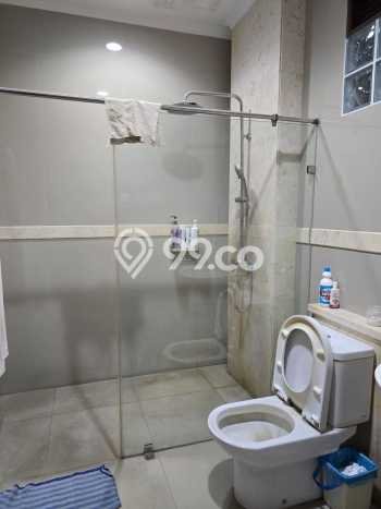 Rumah Bagus di , Bandung, LT 240m2m² LB 350m2m² DIJUAL CEPAT! Rumah Bagus di , Bandung, LT 240m2m² LB 350m2m² DIJUAL CEPAT!