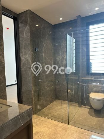 Dijual Apartemen Prestisius di Gatot Subroto 4 Kamar & 4 Kamar Mandi Dijual Apartemen Prestisius di Gatot Subroto 4 Kamar & 4 Kamar Mandi