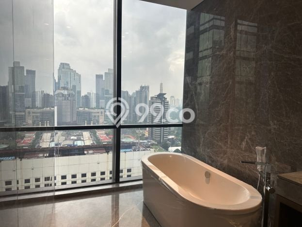 Dijual Apartemen Prestisius di Gatot Subroto 4 Kamar & 4 Kamar Mandi Dijual Apartemen Prestisius di Gatot Subroto 4 Kamar & 4 Kamar Mandi