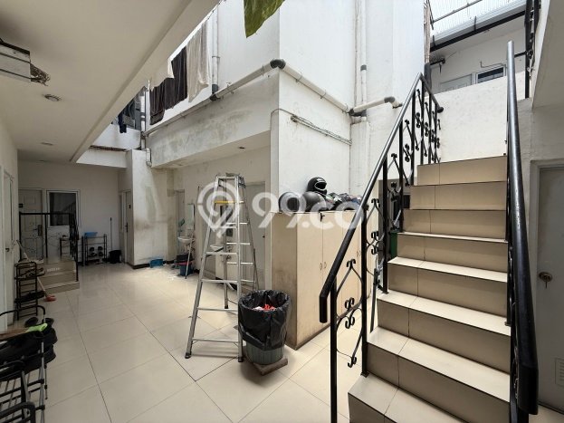 Dijual Segera Rumah Kost di Kemanggisan, Jakarta Barat 37 Kamar Dijual Segera Rumah Kost di Kemanggisan, Jakarta Barat 37 Kamar