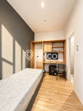 Rumah Kost untuk Dijual di Kemanggisan Punya 26 Kamar Rumah Kost untuk Dijual di Kemanggisan Punya 26 Kamar