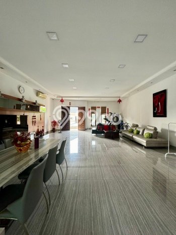 Rumah Elit Modern Siap Huni di Jelambar Jakarta Barat Rumah Elit Modern Siap Huni di Jelambar Jakarta Barat