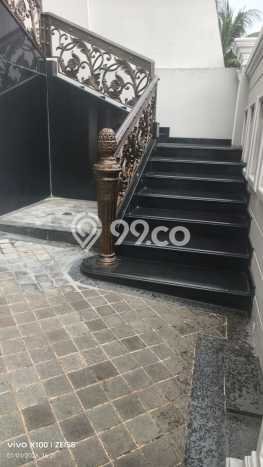Jual Rumah Mewah Elegan Dengan View Eksklusif di Pluit, Jakarta Utara Jual Rumah Mewah Elegan Dengan View Eksklusif di Pluit, Jakarta Utara