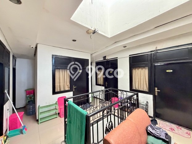Dijual Rumah Kost di Tanjung Duren, Jakarta Barat, 22 KT, 9 KM, Bangunan 300m2 Dijual Rumah Kost di Tanjung Duren, Jakarta Barat, 22 KT, 9 KM, Bangunan 300m2