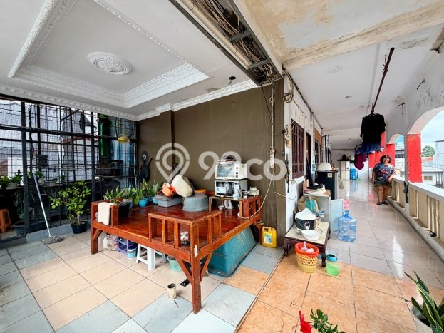 Cocok Untuk Investasi! Dijual Kost di Jelambar 14 Kamar Cocok Untuk Investasi! Dijual Kost di Jelambar 14 Kamar