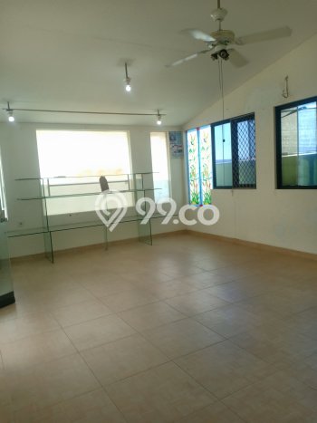 Disewakan! Rumah 4 Kamar Tidur &
3 Kamar Mandi di Green Ville, Jakarta Barat Disewakan! Rumah 4 Kamar Tidur &
3 Kamar Mandi di Green Ville, Jakarta Barat