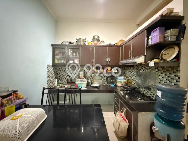 Rumah Modern 5 KT di Tanjung Duren Jakarta Barat Unfurnished Rumah Modern 5 KT di Tanjung Duren Jakarta Barat Unfurnished