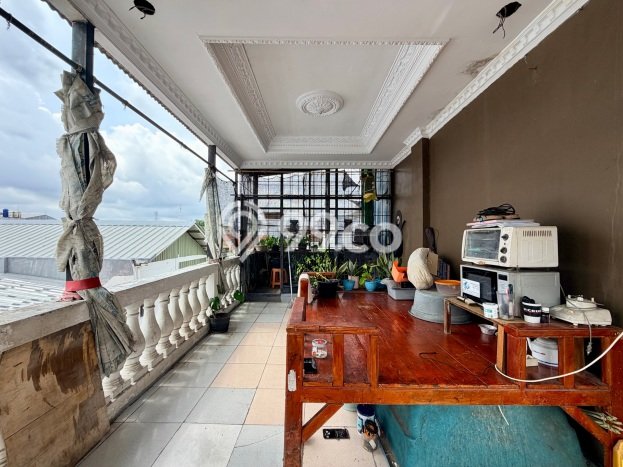Cocok Untuk Investasi! Dijual Kost di Jelambar 14 Kamar Cocok Untuk Investasi! Dijual Kost di Jelambar 14 Kamar