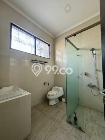 Rumah Elit Modern Siap Huni di Jelambar Jakarta Barat Rumah Elit Modern Siap Huni di Jelambar Jakarta Barat