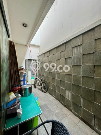 Rumah Elit Modern Siap Huni di Jelambar Jakarta Barat Rumah Elit Modern Siap Huni di Jelambar Jakarta Barat