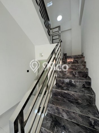 Hunian Elit LB 225m2 Siap Pakai Desain Elegan di Tomang, Jakarta Barat Hunian Elit LB 225m2 Siap Pakai Desain Elegan di Tomang, Jakarta Barat