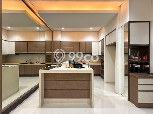 Rumah Elit Modern Siap Huni di Pantai Indah Kapuk Jakarta Utara Rumah Elit Modern Siap Huni di Pantai Indah Kapuk Jakarta Utara