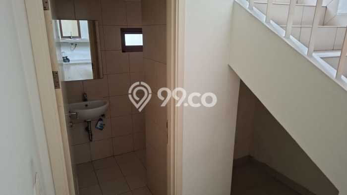 Jarang Ada! Rumah Sewa 4 Kamar Bagus Siap Huni Jakarta Garden City Jarang Ada! Rumah Sewa 4 Kamar Bagus Siap Huni Jakarta Garden City