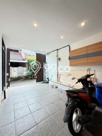 Rumah Kost untuk Dijual di Kemanggisan Punya 26 Kamar Rumah Kost untuk Dijual di Kemanggisan Punya 26 Kamar