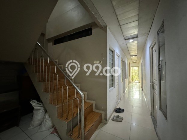 Dijual Rumah Kost di Kemanggisan, Jakarta Barat, 35 KT, 20 KM, Bangunan 945m2 Dijual Rumah Kost di Kemanggisan, Jakarta Barat, 35 KT, 20 KM, Bangunan 945m2