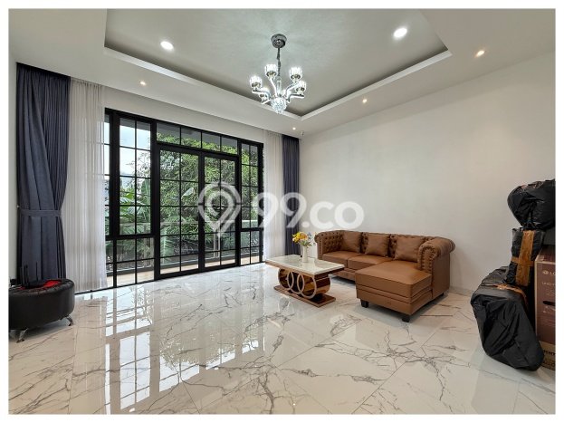 Ready to Use! Luxury House LT 75m2 Desain Elegan di Jelambar Ready to Use! Luxury House LT 75m2 Desain Elegan di Jelambar