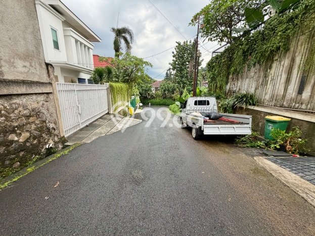 Lahan Dijual Lokasi Strategis di Jakarta Selatan dengan Luas 443m2 Lahan Dijual Lokasi Strategis di Jakarta Selatan dengan Luas 443m2