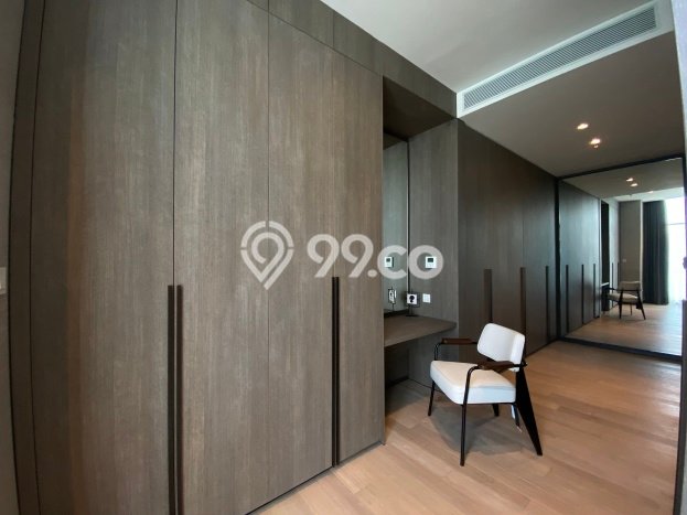 Hunian Apartemen Eksklusif untuk Dijual di Jakarta Selatan dengan 4 BR & 6 Kamar Mandi Hunian Apartemen Eksklusif untuk Dijual di Jakarta Selatan dengan 4 BR & 6 Kamar Mandi