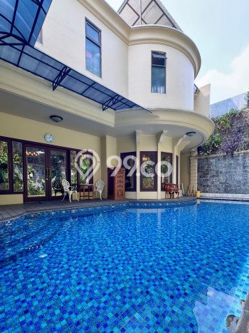 Dijual Rumah Luas Megah Dengan View Cantik di Kemang, Jakarta Selatan Dijual Rumah Luas Megah Dengan View Cantik di Kemang, Jakarta Selatan