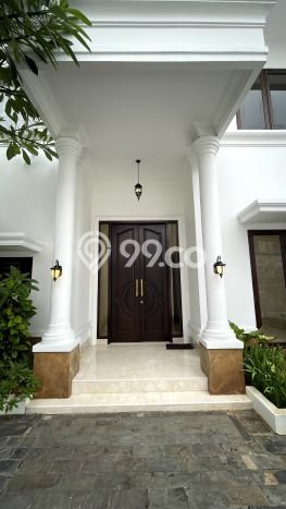 Rumah Mewah LB 500m2 Siap Huni Desain Elegan di Kemang, Jakarta Selatan Rumah Mewah LB 500m2 Siap Huni Desain Elegan di Kemang, Jakarta Selatan