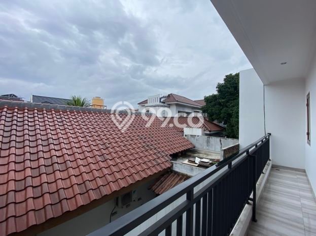 Unit Kost Dijual di Tebet dengan 26 Kamar Tidur & Luas Bangunan 500m2 Unit Kost Dijual di Tebet dengan 26 Kamar Tidur & Luas Bangunan 500m2