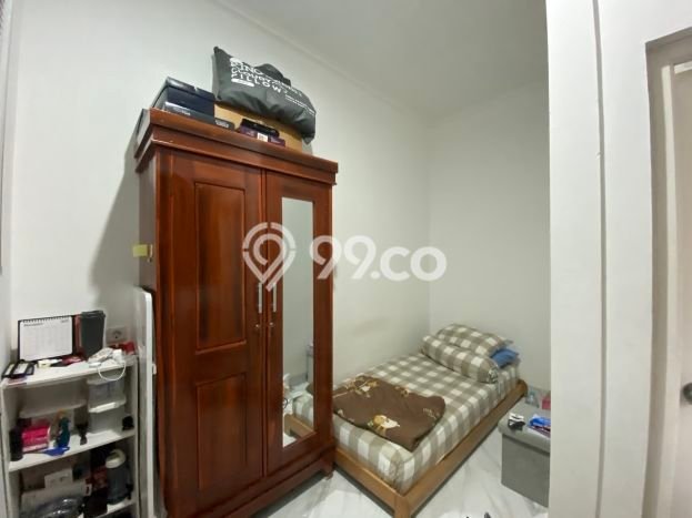 Unit Kost Dijual di Tebet dengan 26 Kamar Tidur & Luas Bangunan 500m2 Unit Kost Dijual di Tebet dengan 26 Kamar Tidur & Luas Bangunan 500m2