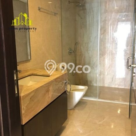 Hunian Strategis 182m2 di Kuningan Jakarta Selatan 3 KT Hunian Strategis 182m2 di Kuningan Jakarta Selatan 3 KT