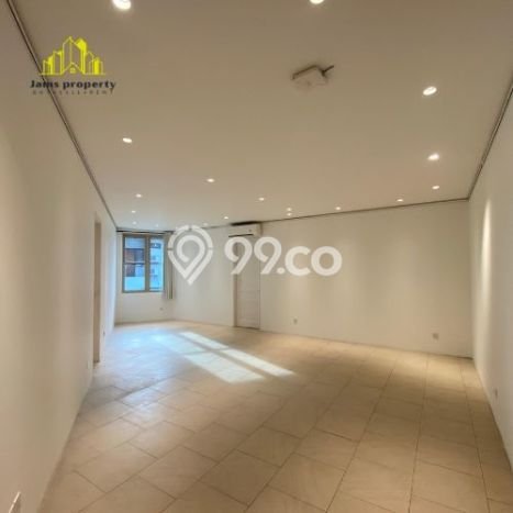 Hunian Kondisi Baik Disewakan di SCBD, Jakarta Selatan LT 400m2, LB 800m2 Hunian Kondisi Baik Disewakan di SCBD, Jakarta Selatan LT 400m2, LB 800m2