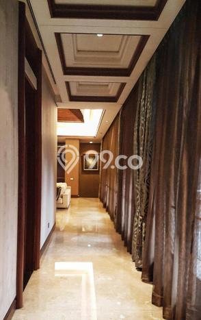 Hunian Mewah LB 1500m2 Siap Huni Desain Elegan di Pejaten, Jakarta Selatan Hunian Mewah LB 1500m2 Siap Huni Desain Elegan di Pejaten, Jakarta Selatan
