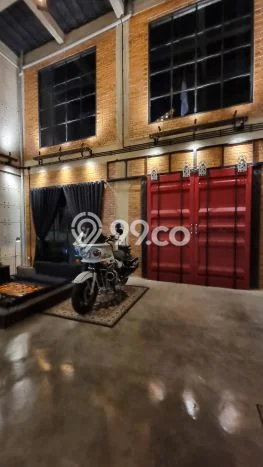 Ready to Use! Premium House LT 308m2 Desain Modern di Setiabudi Ready to Use! Premium House LT 308m2 Desain Modern di Setiabudi