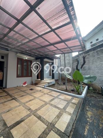 Ready to Use! Luxury House LT 266m2 Desain Modern di Kebayoran Lama Ready to Use! Luxury House LT 266m2 Desain Modern di Kebayoran Lama