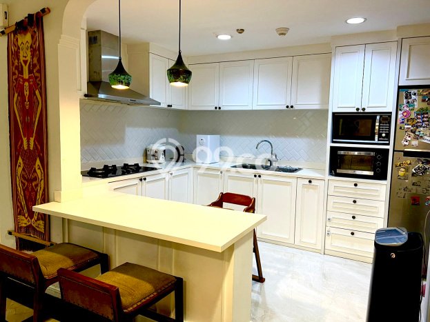 Hunian Apartemen Eksklusif untuk Dijual di Jakarta Selatan dengan 3 BR & 2 Kamar Mandi Hunian Apartemen Eksklusif untuk Dijual di Jakarta Selatan dengan 3 BR & 2 Kamar Mandi