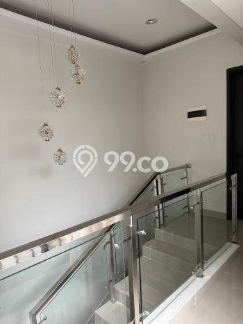 Rumah Luas Asri 3 KT Siap Huni di Gede Bage Bandung Rumah Luas Asri 3 KT Siap Huni di Gede Bage Bandung