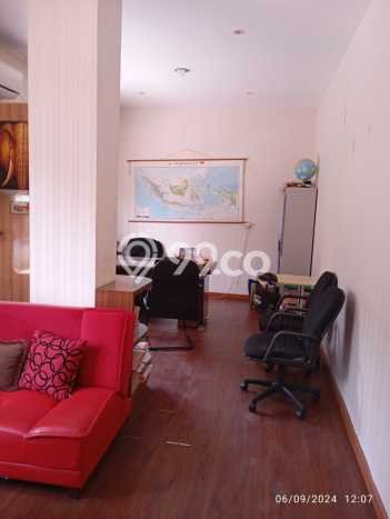 Ruko Dijual di Jakarta Pusat LT 135m2 & LB 135m2 Lokasi Terbaik! Ruko Dijual di Jakarta Pusat LT 135m2 & LB 135m2 Lokasi Terbaik!