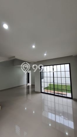 Rumah Eksklusif Dijual LT 150m2 di Serpong, Tangerang Selatan Rumah Eksklusif Dijual LT 150m2 di Serpong, Tangerang Selatan
