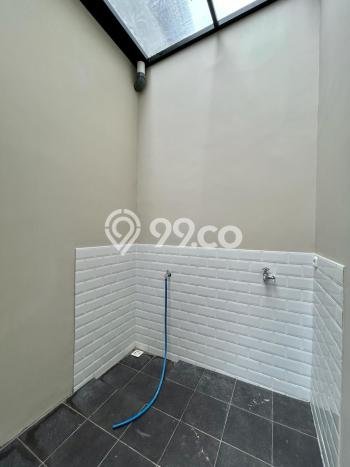 Rumah Luas Asri 3 KT Siap Huni di BSD Kencana Loka Tangerang Rumah Luas Asri 3 KT Siap Huni di BSD Kencana Loka Tangerang