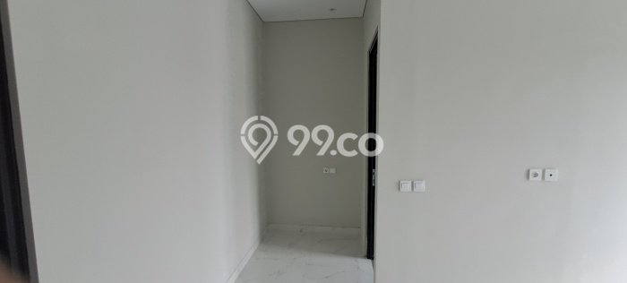 Rumah Luas Asri 3 KT Siap Pakai di Gading Serpong Tangerang Rumah Luas Asri 3 KT Siap Pakai di Gading Serpong Tangerang