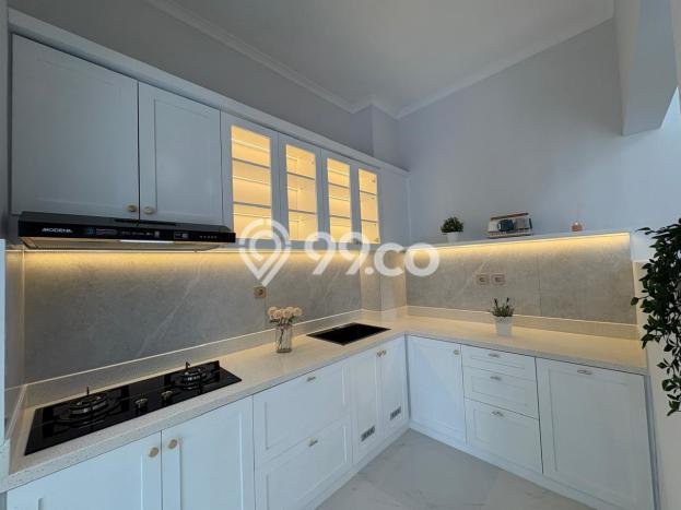 Rumah Luxury Modern Tanpa Renovasi di BSD Nusaloka Tangerang Rumah Luxury Modern Tanpa Renovasi di BSD Nusaloka Tangerang