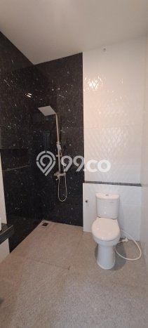 Rumah Elit Modern Tanpa Renovasi di BSD Nusaloka Tangerang Rumah Elit Modern Tanpa Renovasi di BSD Nusaloka Tangerang