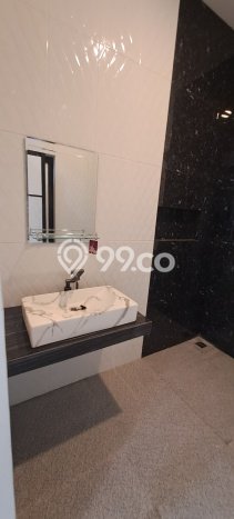 Rumah Elit Modern Tanpa Renovasi di BSD Nusaloka Tangerang Rumah Elit Modern Tanpa Renovasi di BSD Nusaloka Tangerang