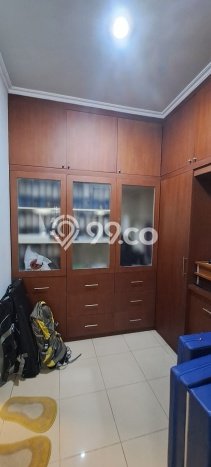 DIJUAL CEPAT! Rumah Modern area , Tangerang, Luas 216m2m² LB 150m2m² Bisa Nego! DIJUAL CEPAT! Rumah Modern area , Tangerang, Luas 216m2m² LB 150m2m² Bisa Nego!
