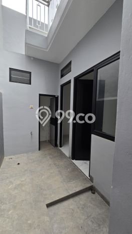 Dijual Rumah Mewah Elegan Dengan View Cantik di BSD Griya Loka, Tangerang Dijual Rumah Mewah Elegan Dengan View Cantik di BSD Griya Loka, Tangerang