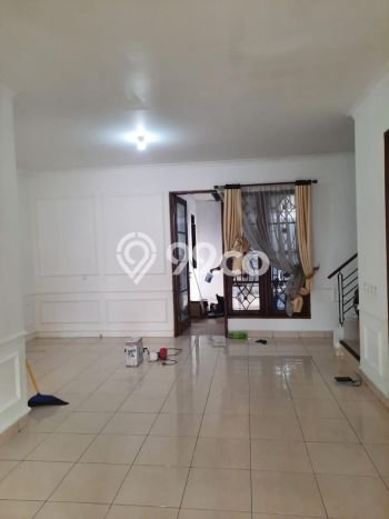Hunian Cantik Modern Lb 137m2 di Serpong, Tangerang Selatan Hunian Cantik Modern Lb 137m2 di Serpong, Tangerang Selatan
