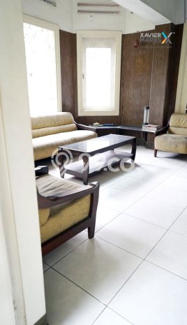 Rumah Eksklusif Dijual LT 486m2 di Tegalsari, Surabaya Rumah Eksklusif Dijual LT 486m2 di Tegalsari, Surabaya