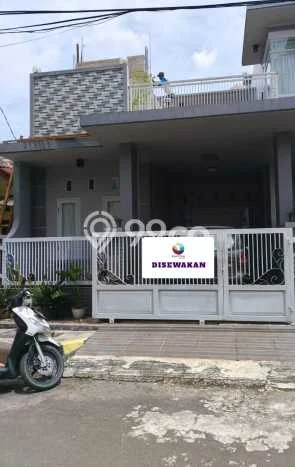 Disewakan! Rumah 3 Kamar Tidur &
2 Kamar Mandi di Prima Harapan, Bekasi Disewakan! Rumah 3 Kamar Tidur &
2 Kamar Mandi di Prima Harapan, Bekasi